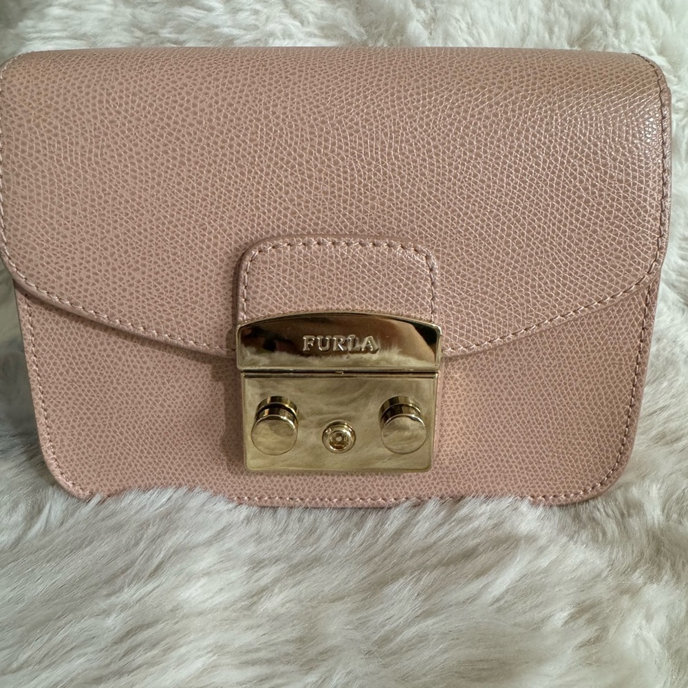 Furla Metropolis bag